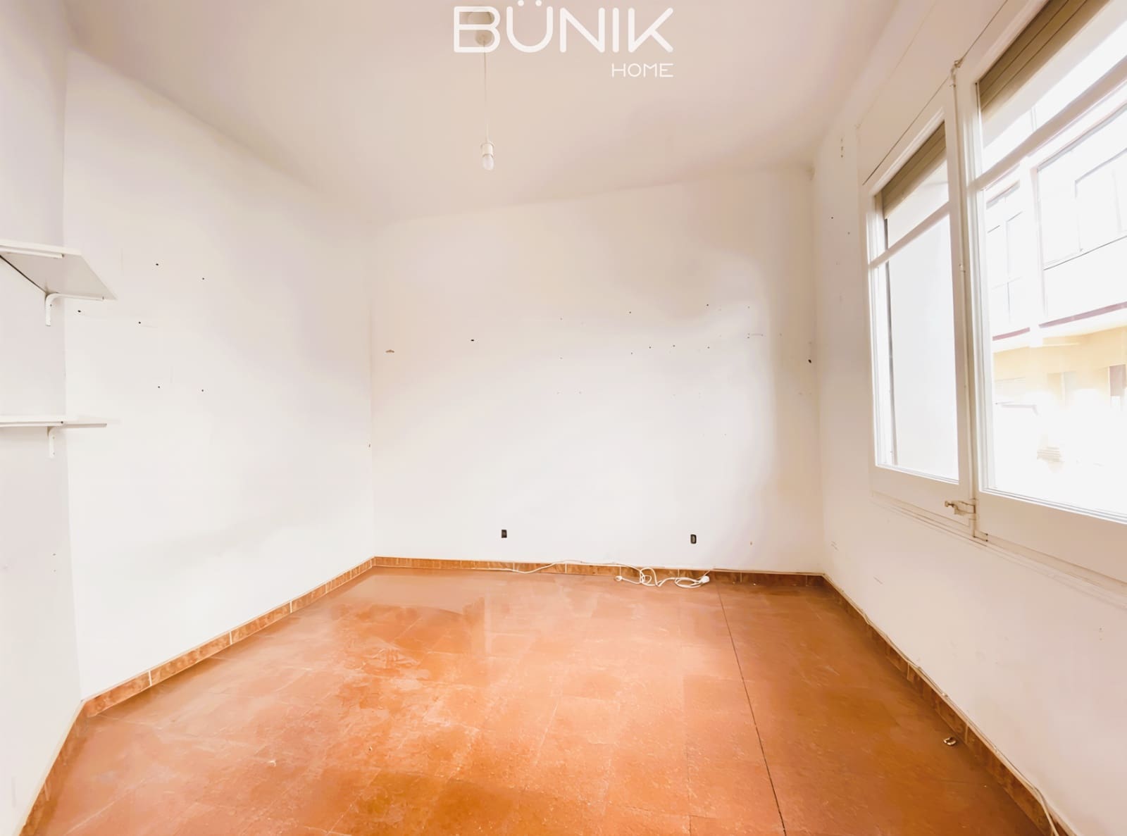 Piso de 2 habitaciones en Barcelona ciudad en venta - 290.000 € (Ref: 9850596)