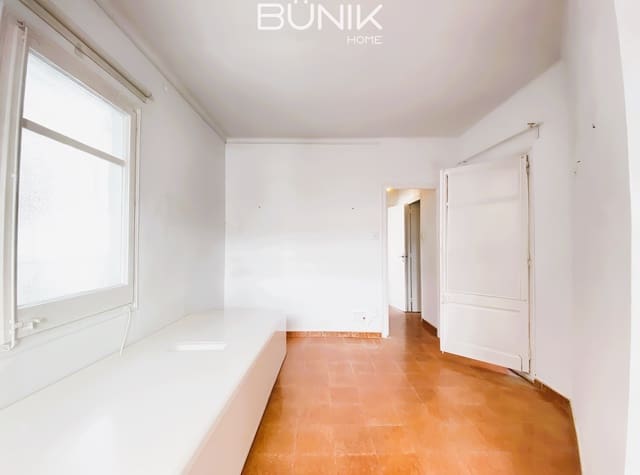 Piso de 2 habitaciones en La Vila de Gràcia, Barcelona ciudad en venta - 290.000 € (Ref: 9850596)