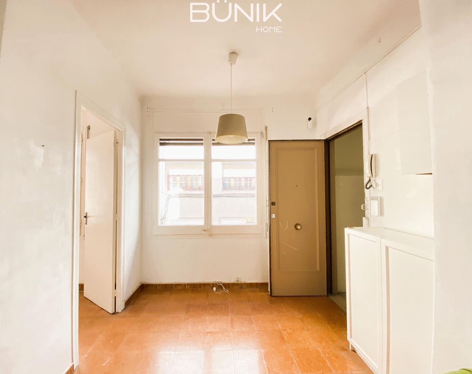 Piso de 2 habitaciones en Barcelona ciudad en venta - 290.000 € (Ref: 9850596)