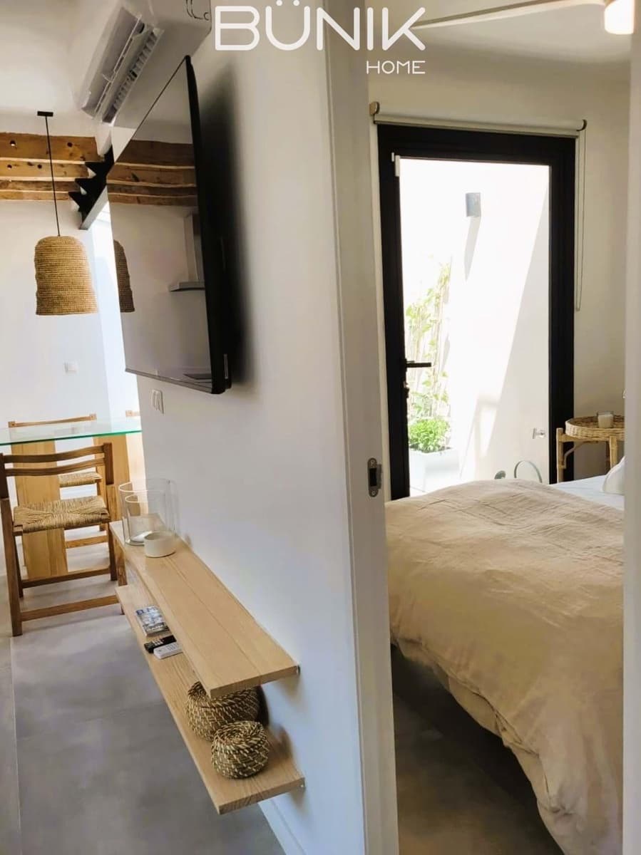 2 bedroom Penthouse for rent in Barcelona city - € 1,975 (Ref: 9855525)