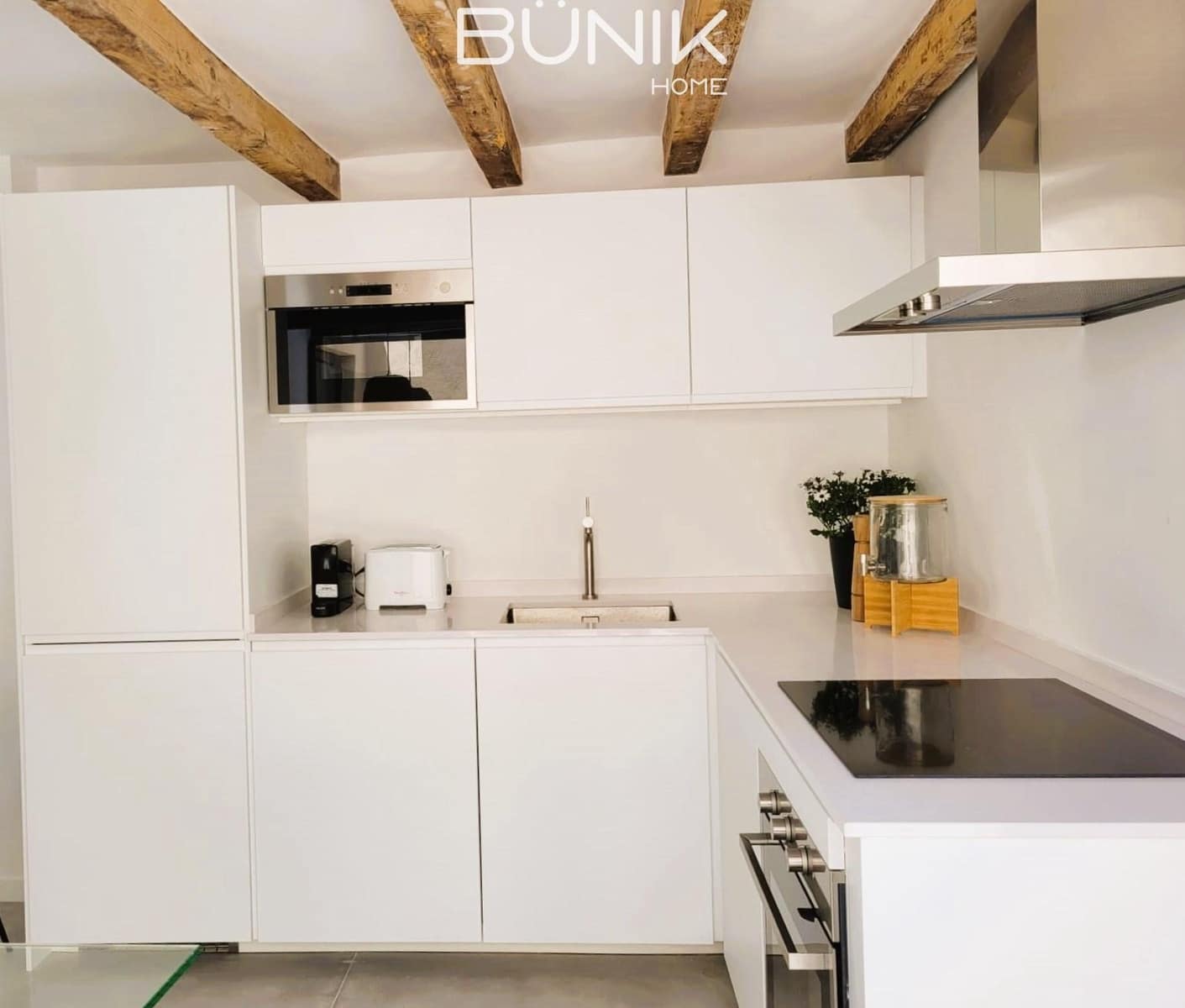 2 bedroom Penthouse for rent in Barcelona city - € 1,975 (Ref: 9855525)