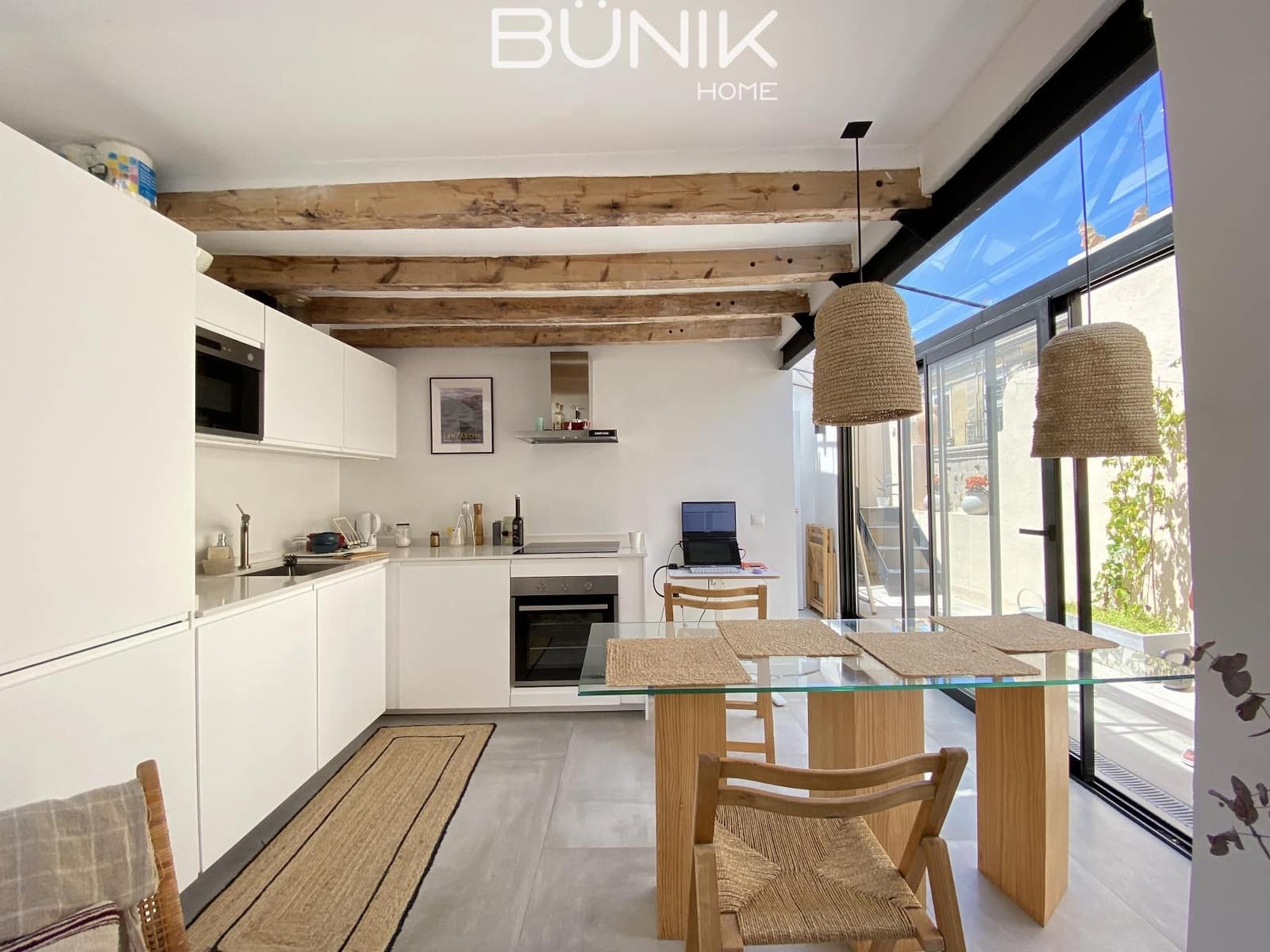 2 bedroom Penthouse for rent in Barcelona city - € 1,975 (Ref: 9855525)