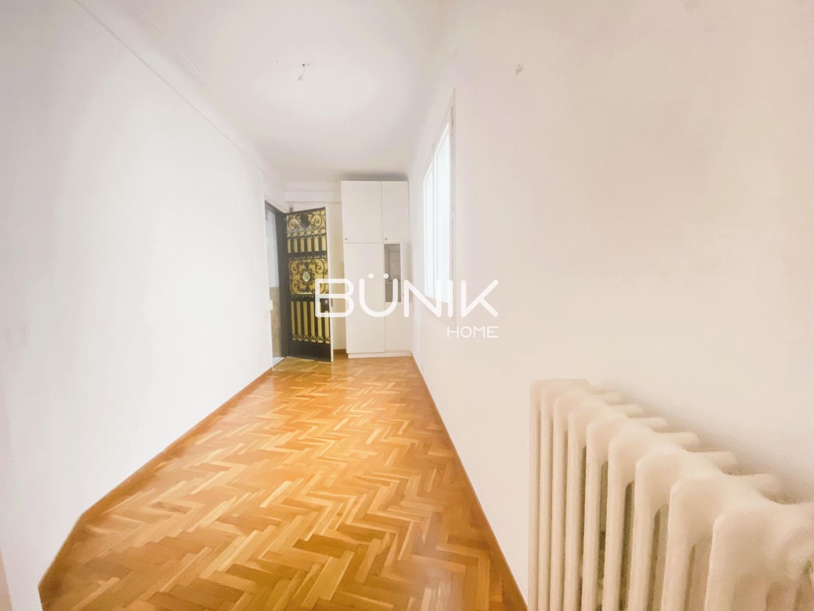 Oficina de 4 habitaciones en Barcelona ciudad en alquiler - 4.000 € (Ref: 9867940)