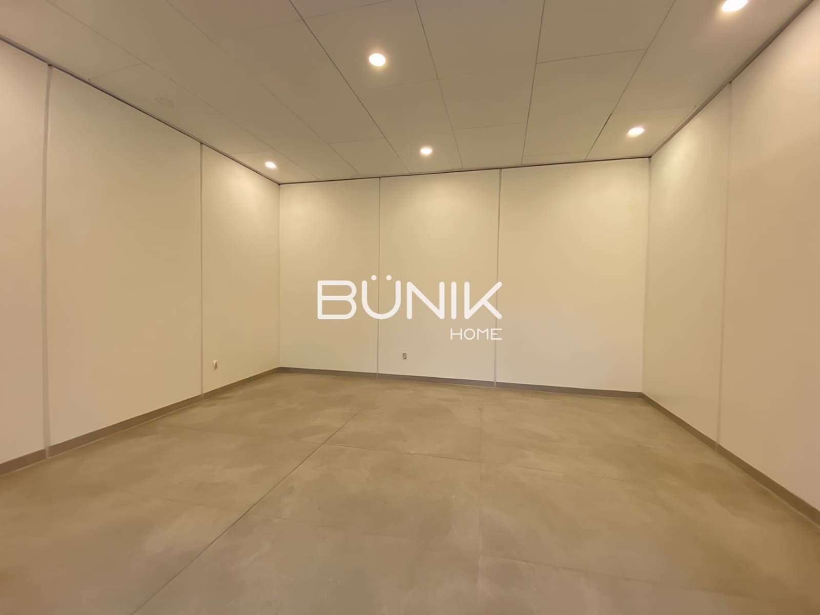 10 bedroom Office for rent in Barcelona city - € 4,500 (Ref: 9873541)