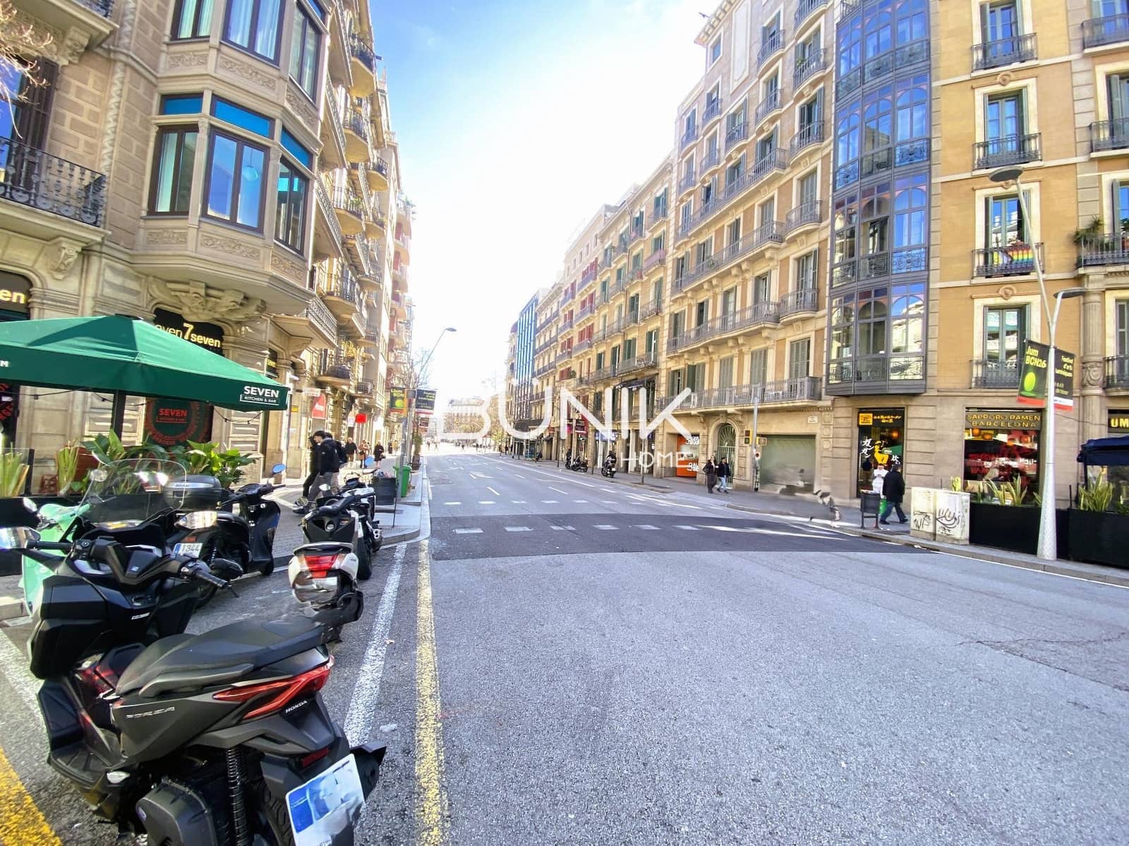 10 bedroom Office for rent in Barcelona city - € 4,500 (Ref: 9873541)
