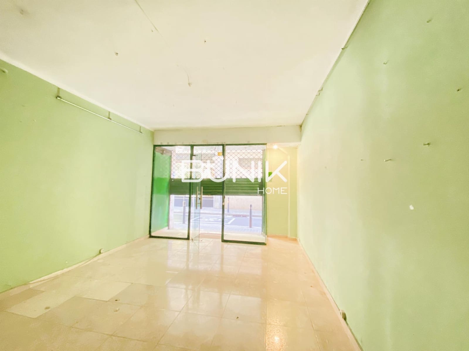 1 makuuhuone Kaupallinen vuokrattavana paikassa Barcelona kaupunki - 700 € (Ref: 9875399)