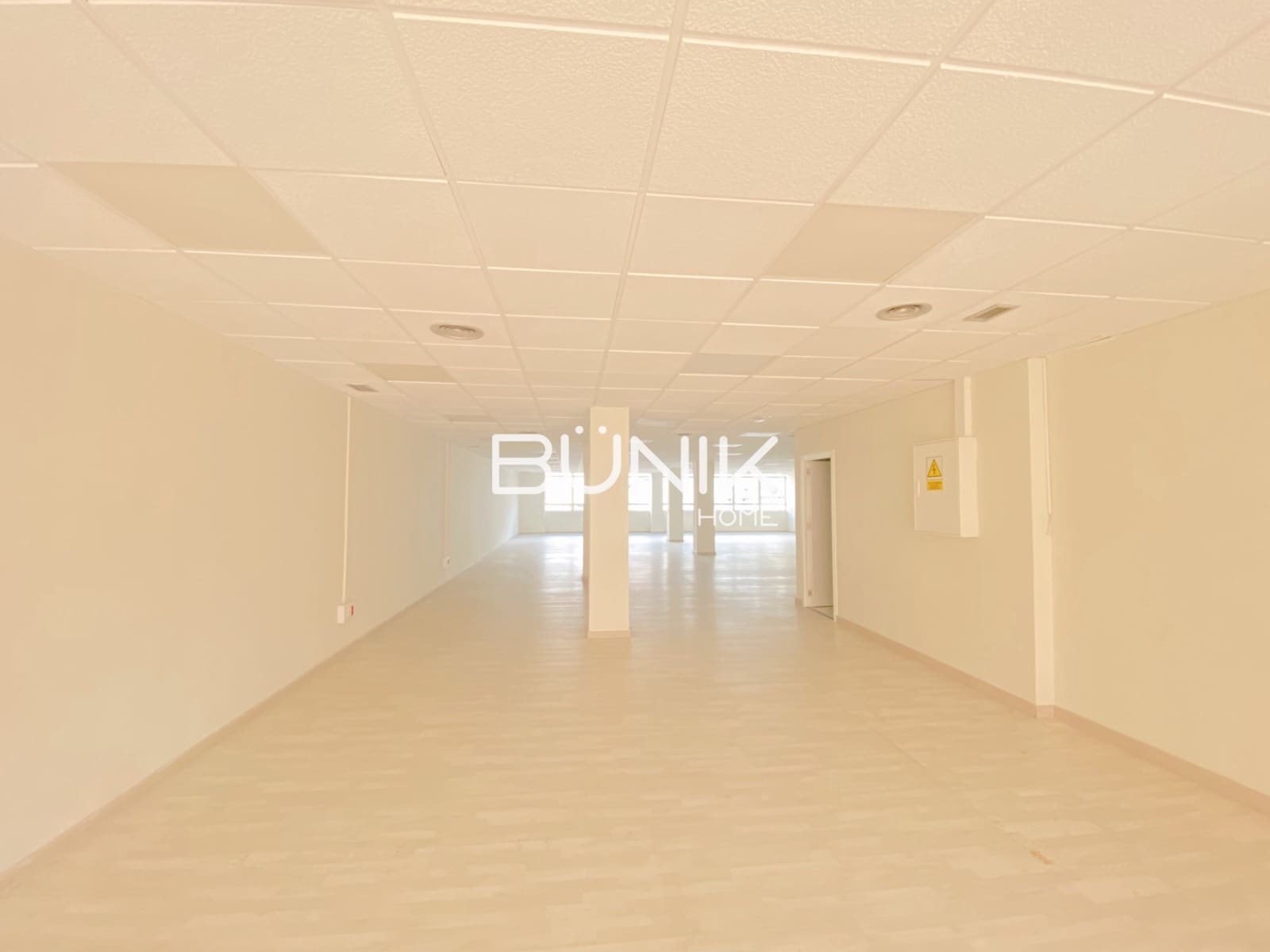 Toimisto vuokrattavana paikassa Barcelona kaupunki - 4 202 € (Ref: 9875403)
