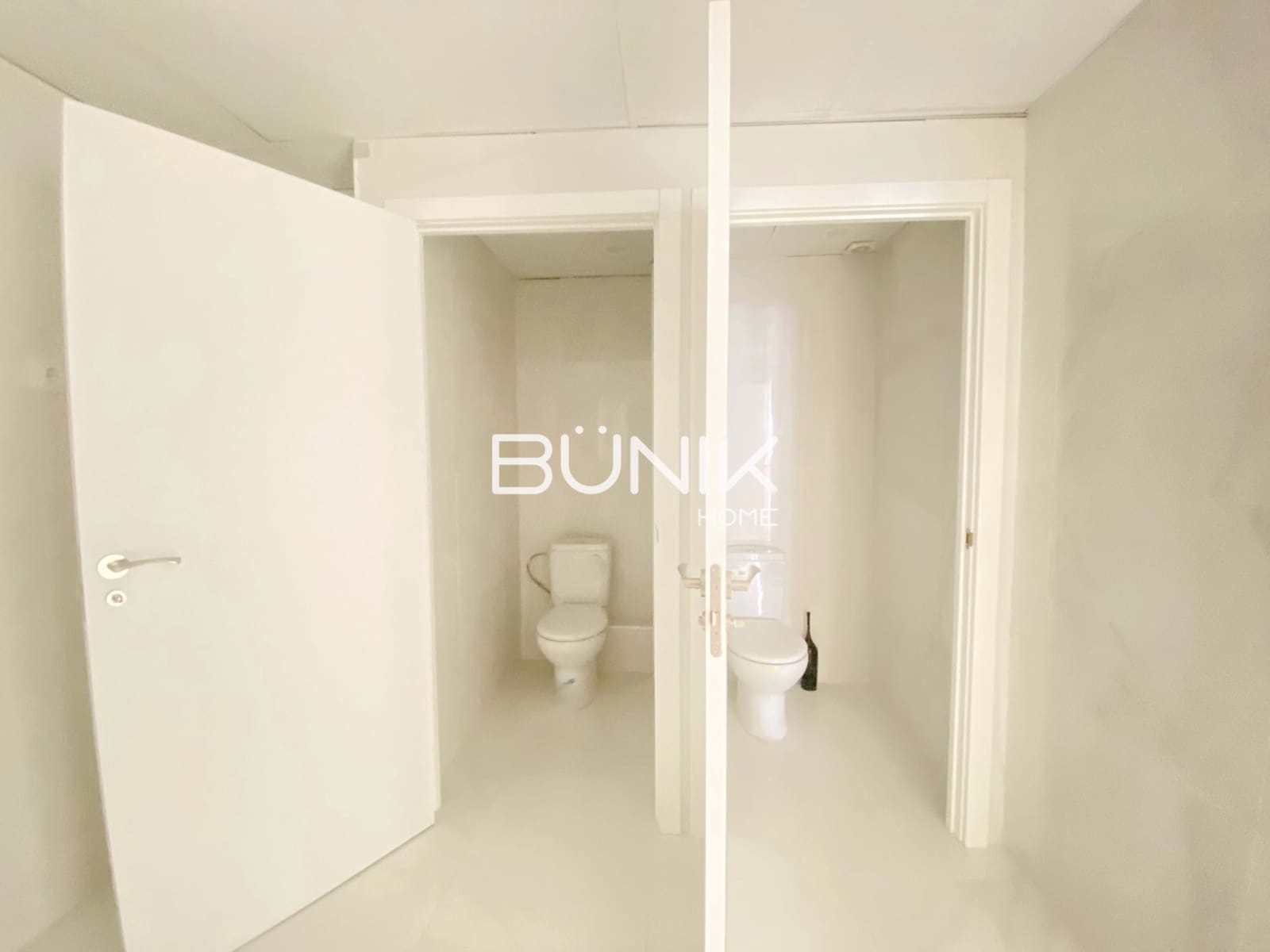 Toimisto vuokrattavana paikassa Barcelona kaupunki - 4 202 € (Ref: 9875403)