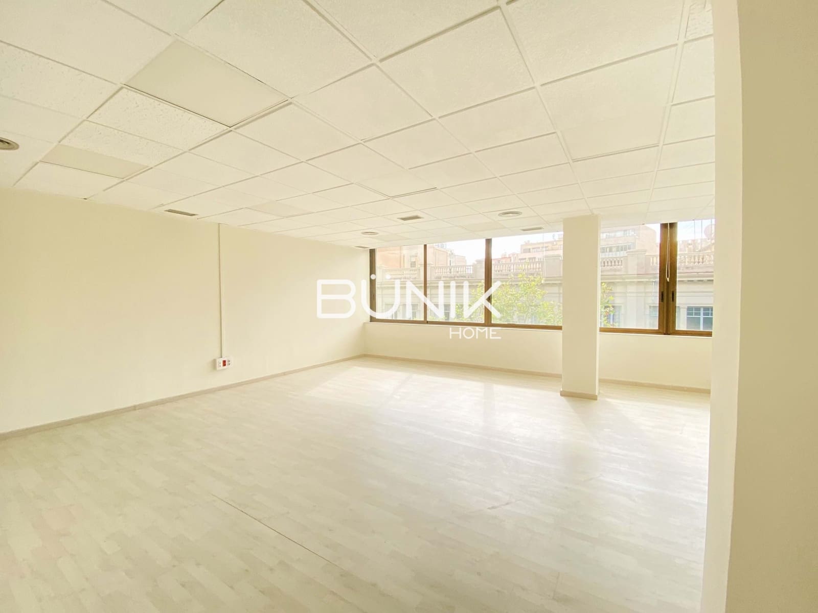 Toimisto vuokrattavana paikassa Barcelona kaupunki - 4 202 € (Ref: 9875403)