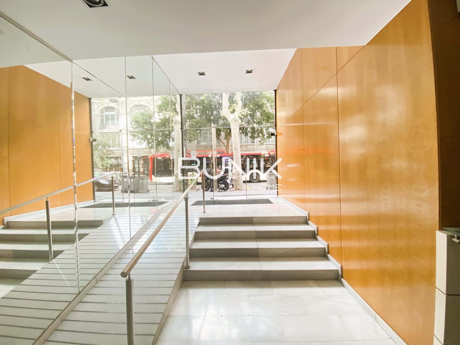 Toimisto vuokrattavana paikassa Barcelona kaupunki - 4 202 € (Ref: 9875403)