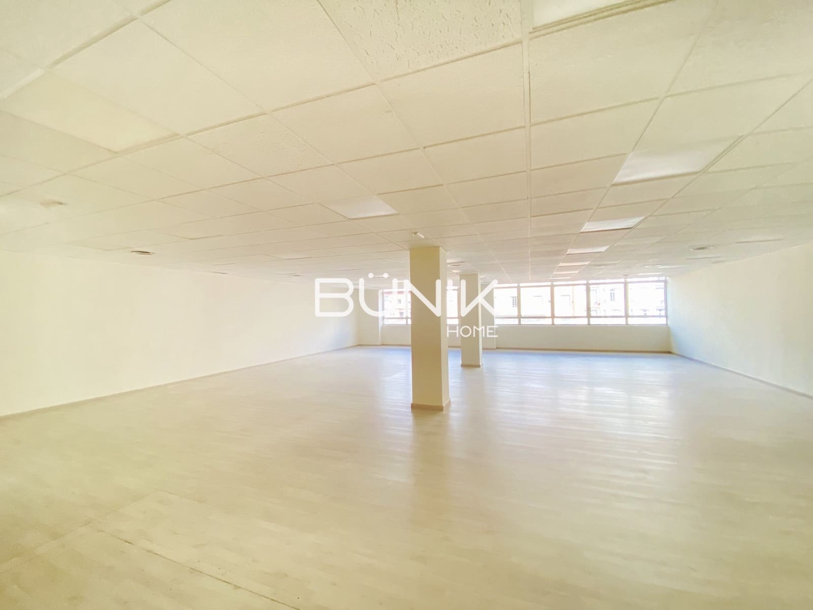Office for rent in Barcelona city - € 4,202 (Ref: 9875403)