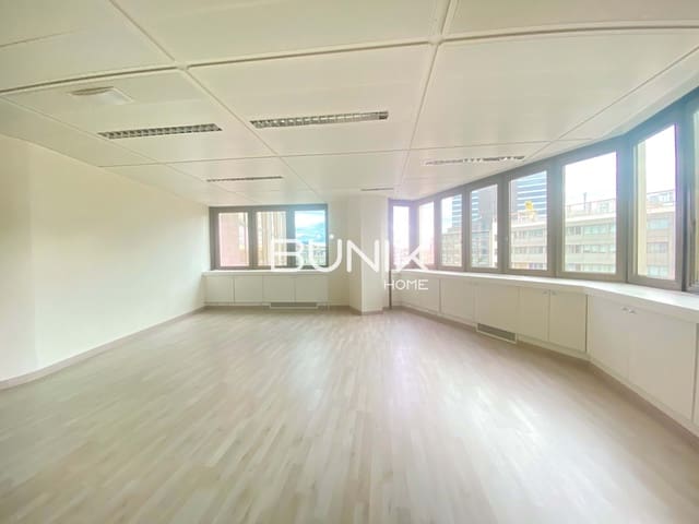 Büro zu vermieten in Les Corts, Barcelona Stadt - 1.920 € (Ref: 9875404)