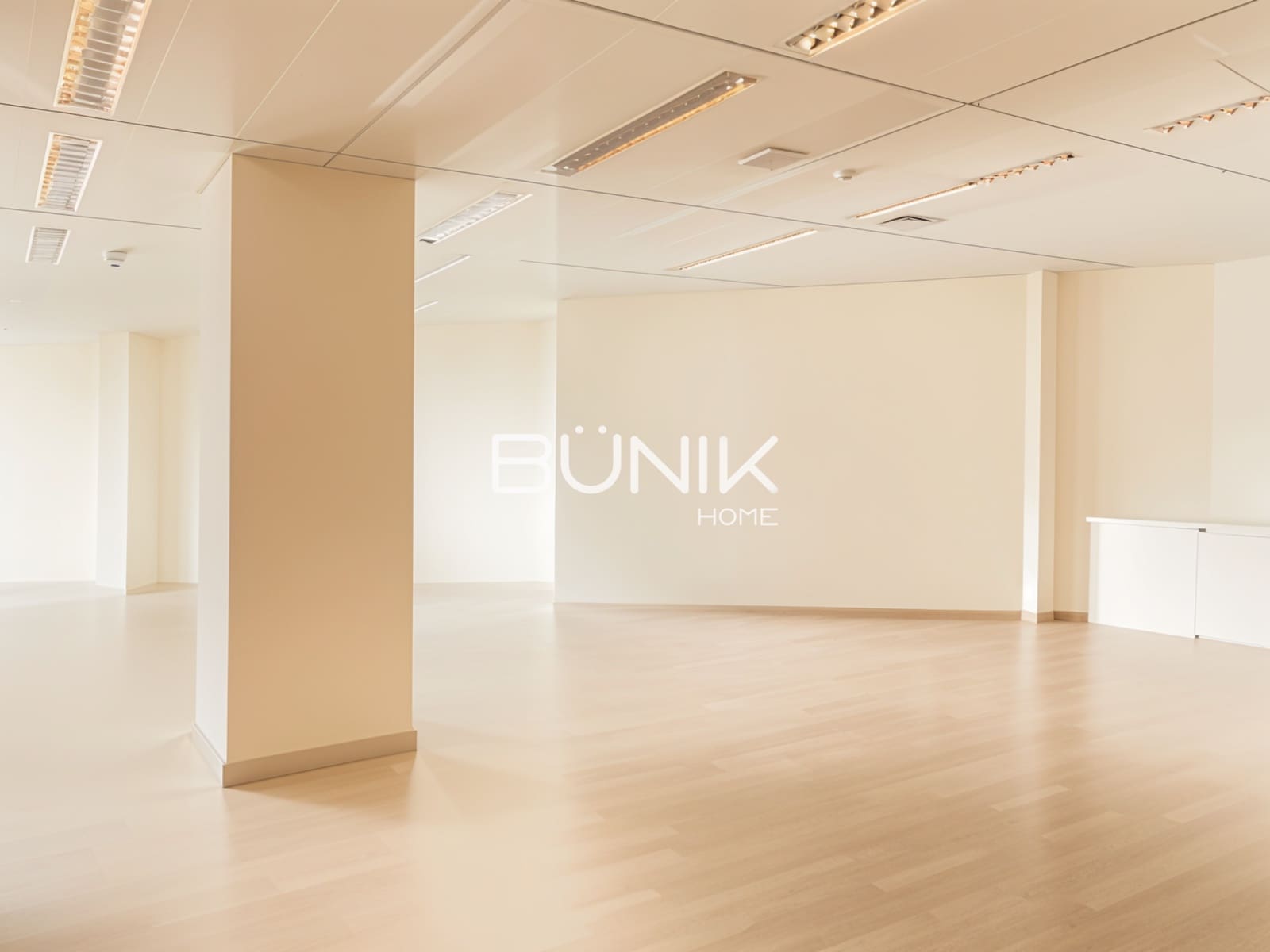 Office for rent in Barcelona city - € 1,920 (Ref: 9875404)