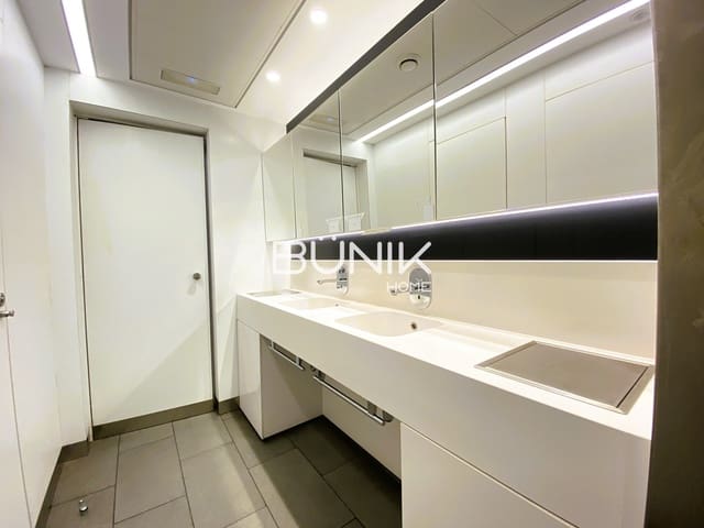 Toimisto vuokrattavana paikassa La Dreta de L'Eixample, Barcelona kaupunki - 16 080 € (Ref: 9875405)