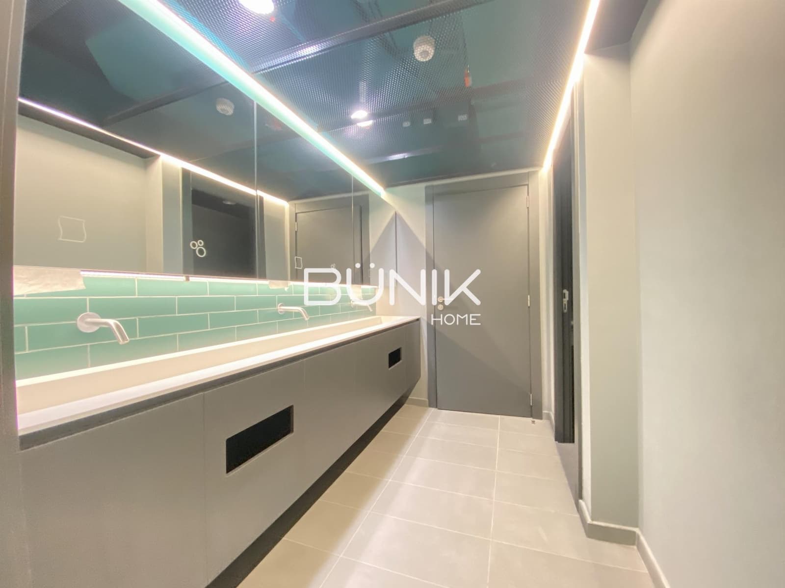 1 makuuhuone Toimisto vuokrattavana paikassa Barcelona kaupunki mukana 
autotalli - 9 372 € (Ref: 9875406)