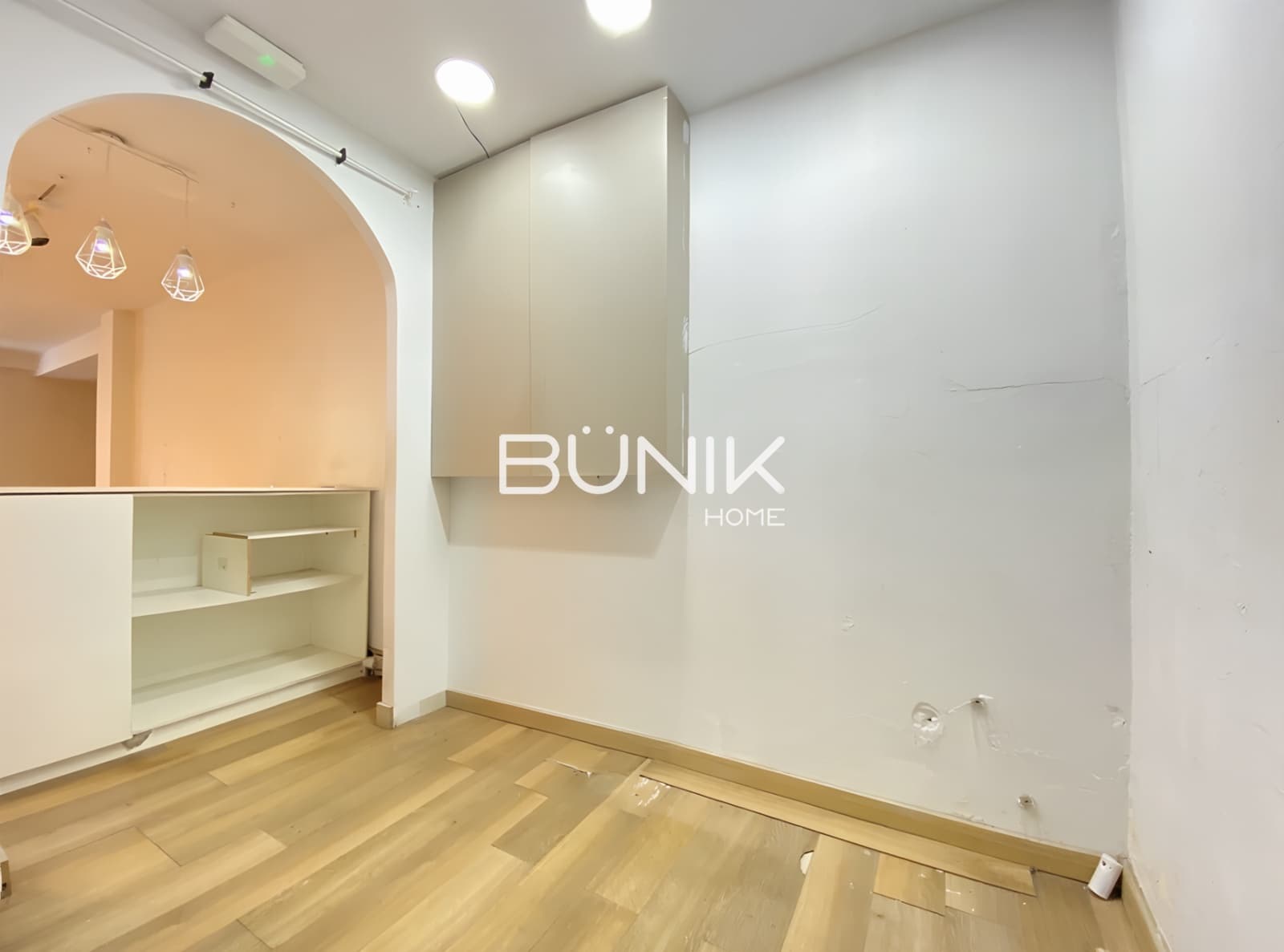 2 makuuhuone Kaupallinen vuokrattavana paikassa Barcelona kaupunki - 1 200 € (Ref: 9875407)