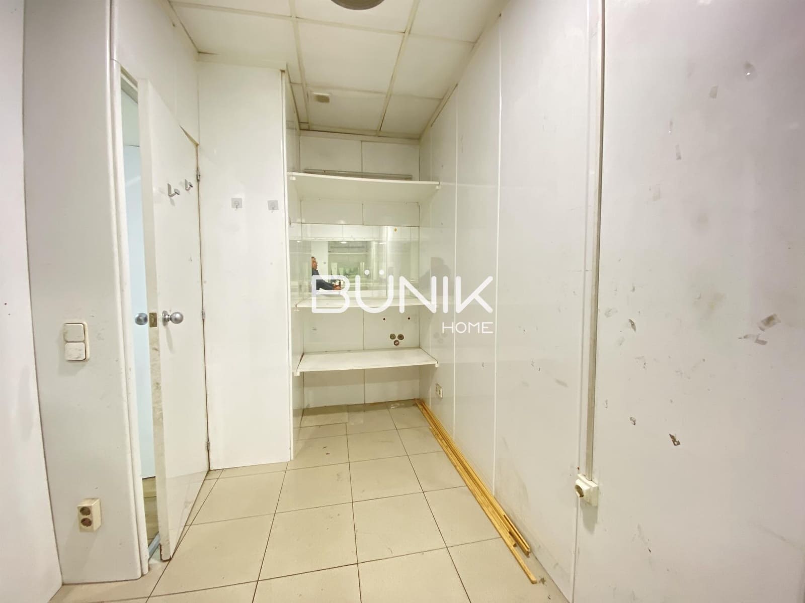 2 makuuhuone Kaupallinen vuokrattavana paikassa Barcelona kaupunki - 1 200 € (Ref: 9875407)