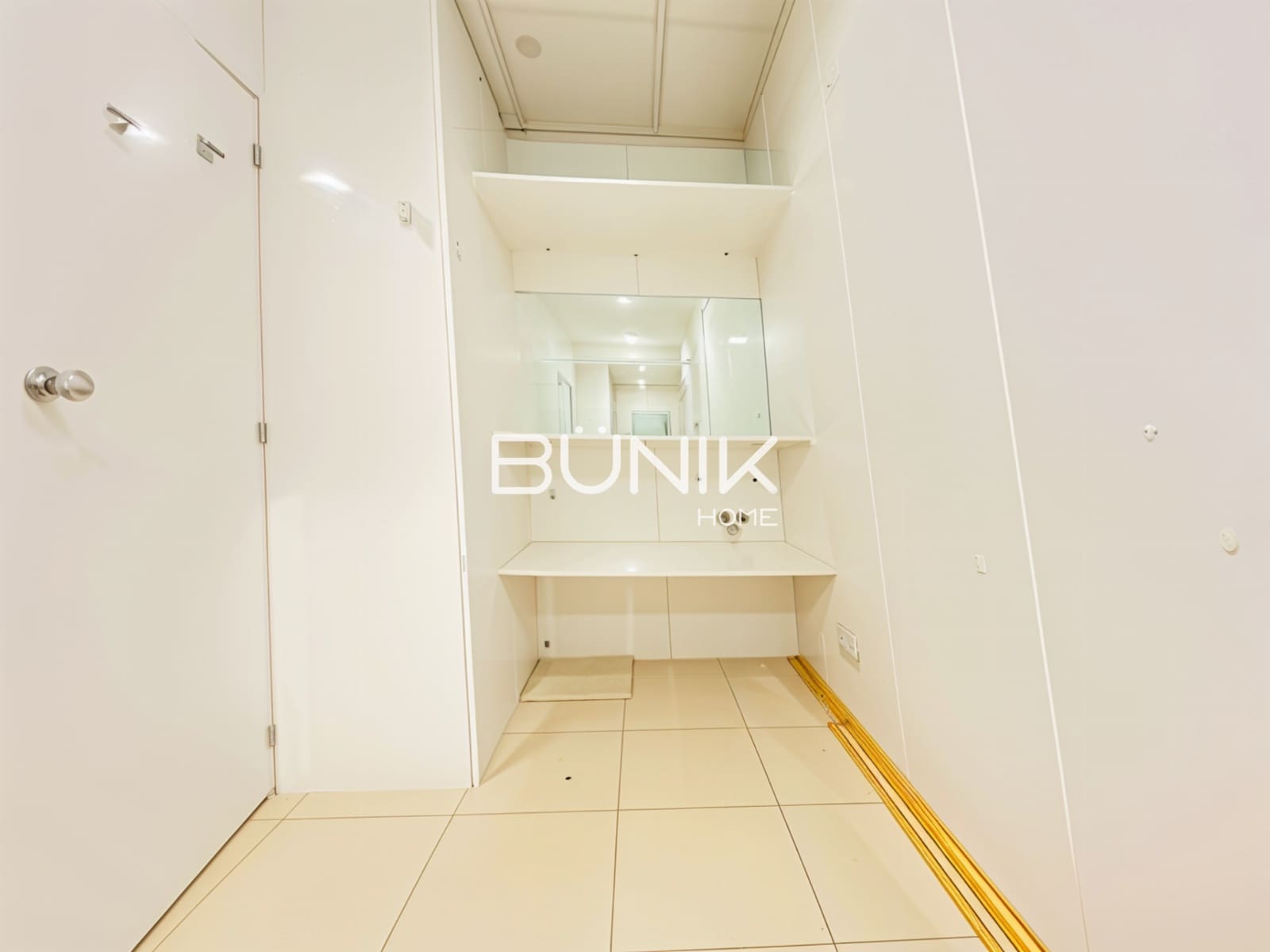 2 makuuhuone Kaupallinen vuokrattavana paikassa Barcelona kaupunki - 1 200 € (Ref: 9875407)