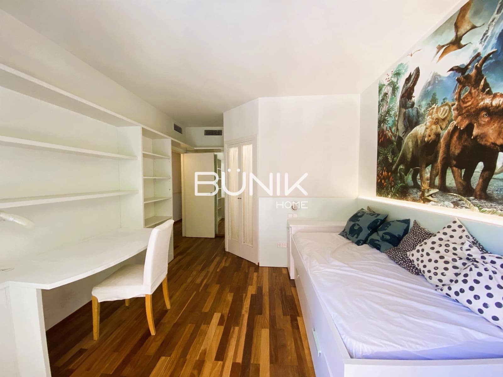 5 makuuhuone Huoneisto vuokrattavana paikassa Barcelona kaupunki mukana 
autotalli - 4 600 € (Ref: 9875408)