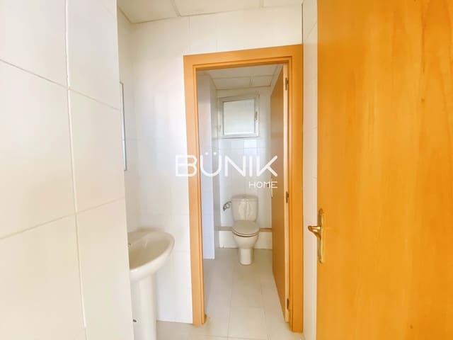 Kantoor te huur in La Nova Esquerra de L'Eixample, Barcelona stad met garage - € 2.230 (Ref: 9875409)