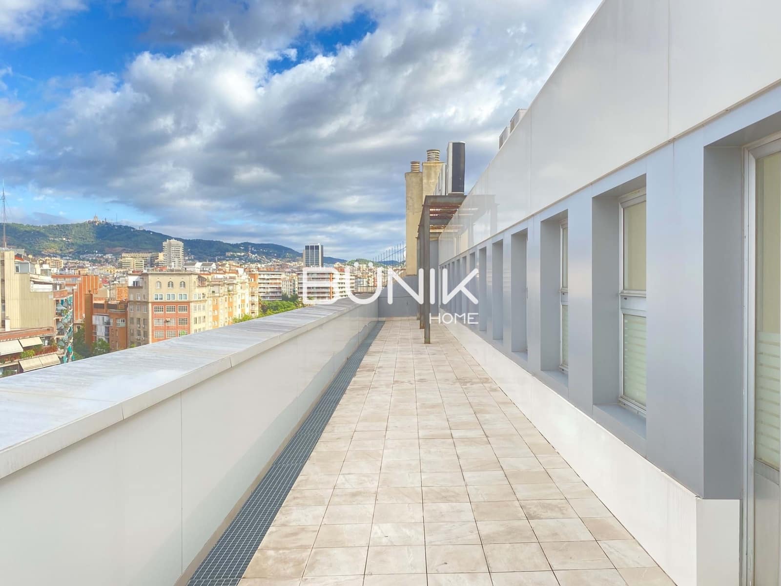 Kantoor te huur in Barcelona stad met garage - € 2.230 (Ref: 9875409)