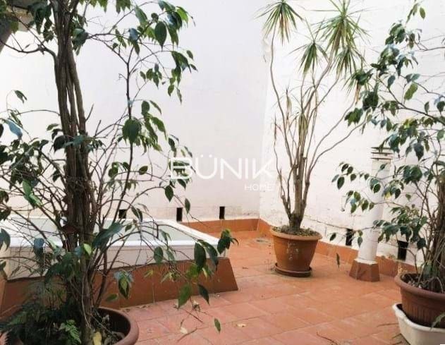 Comercial para venda em Barcelona cidade - 239 000 € (Ref: 9875410)