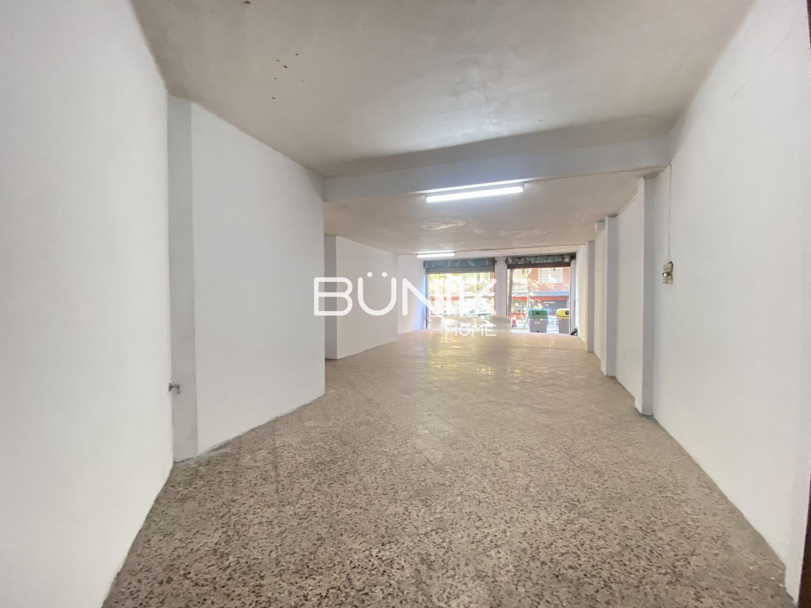1 quarto Comercial para venda em Barcelona cidade - 198 000 € (Ref: 9875411)