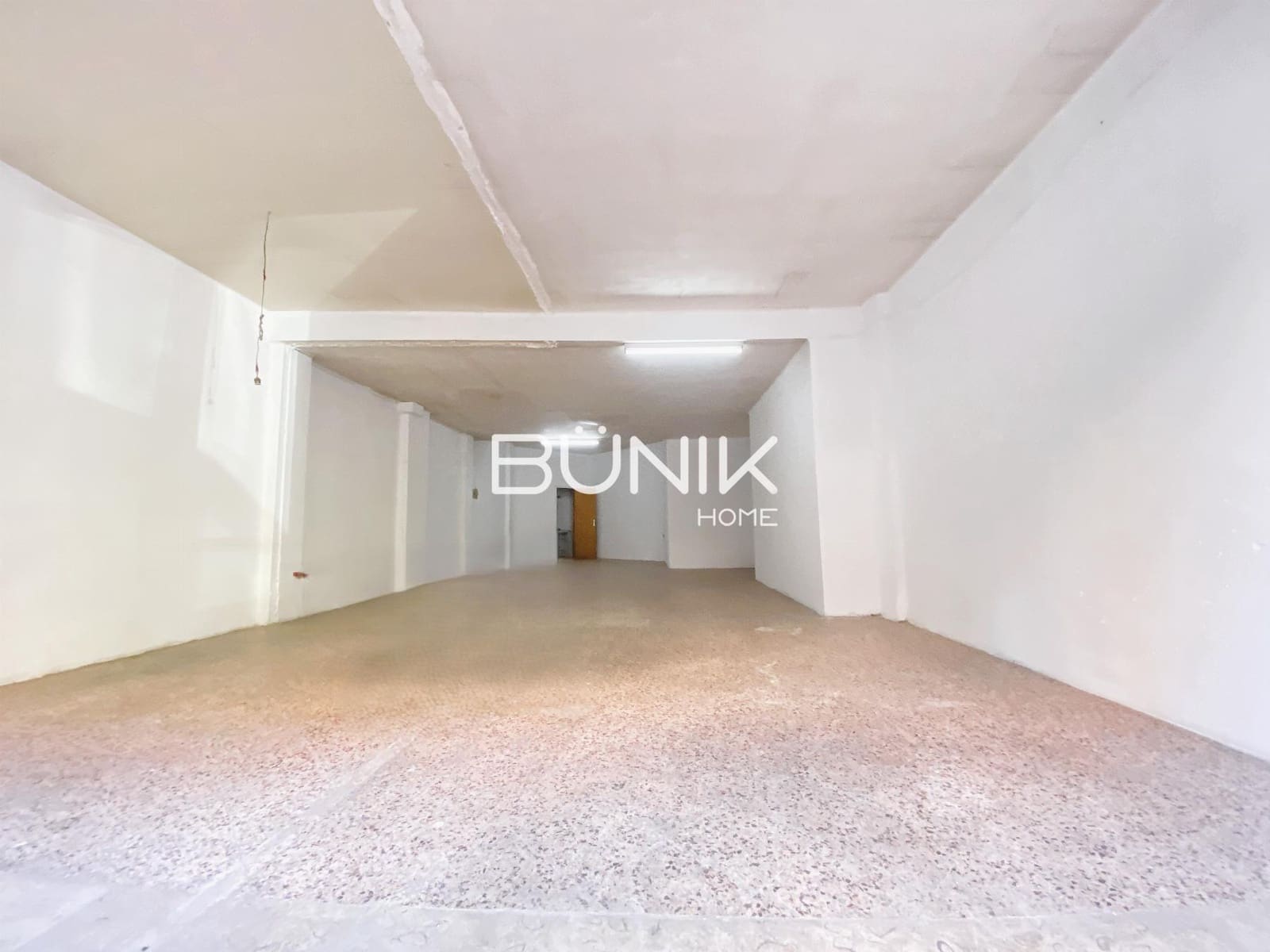 1 quarto Comercial para venda em Barcelona cidade - 198 000 € (Ref: 9875411)