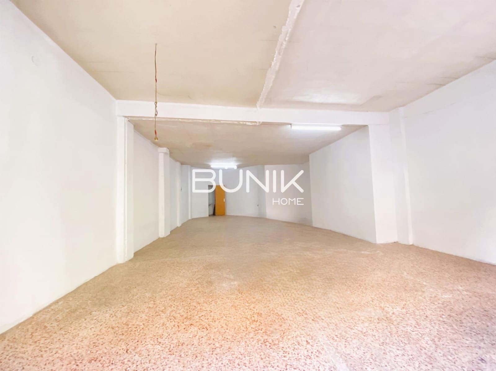 1 quarto Comercial para venda em Barcelona cidade - 198 000 € (Ref: 9875411)