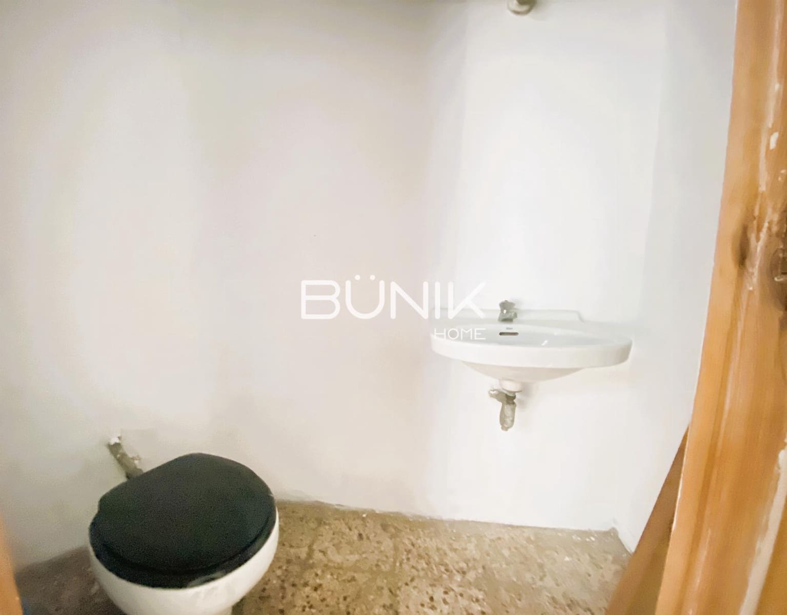 1 quarto Comercial para venda em Barcelona cidade - 198 000 € (Ref: 9875411)