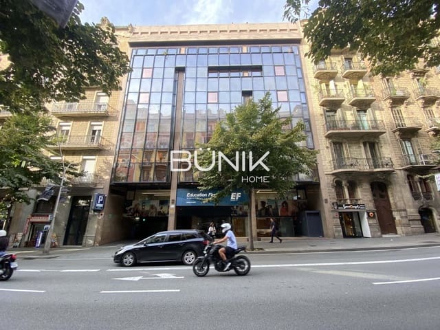 Biuro do wynajęcia w L'Antiga Esquerra de L'Eixample, Miasto Barcelona z garażem - 2 272 € (Ref: 9875412)