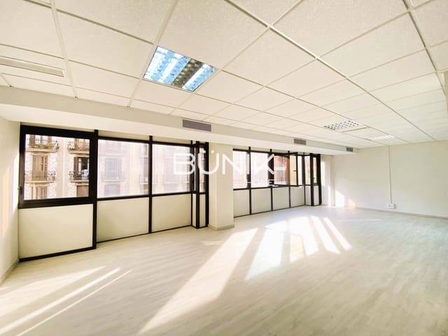 Toimisto vuokrattavana paikassa L'Antiga Esquerra de L'Eixample, Barcelona kaupunki mukana 
autotalli - 2 272 € (Ref: 9875412)