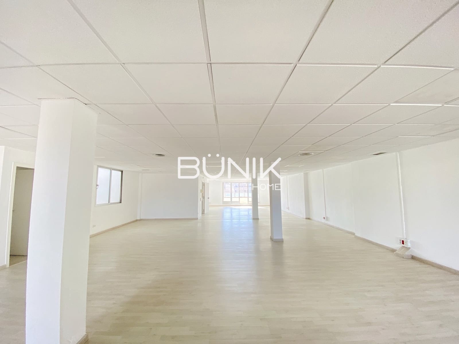 Toimisto vuokrattavana paikassa Barcelona kaupunki - 3 174 € (Ref: 9875413)