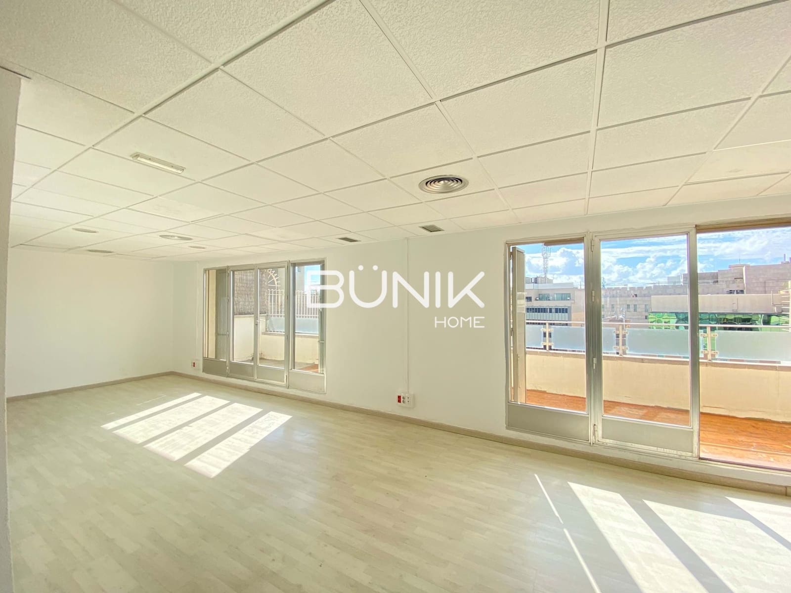 Toimisto vuokrattavana paikassa Barcelona kaupunki - 3 174 € (Ref: 9875413)
