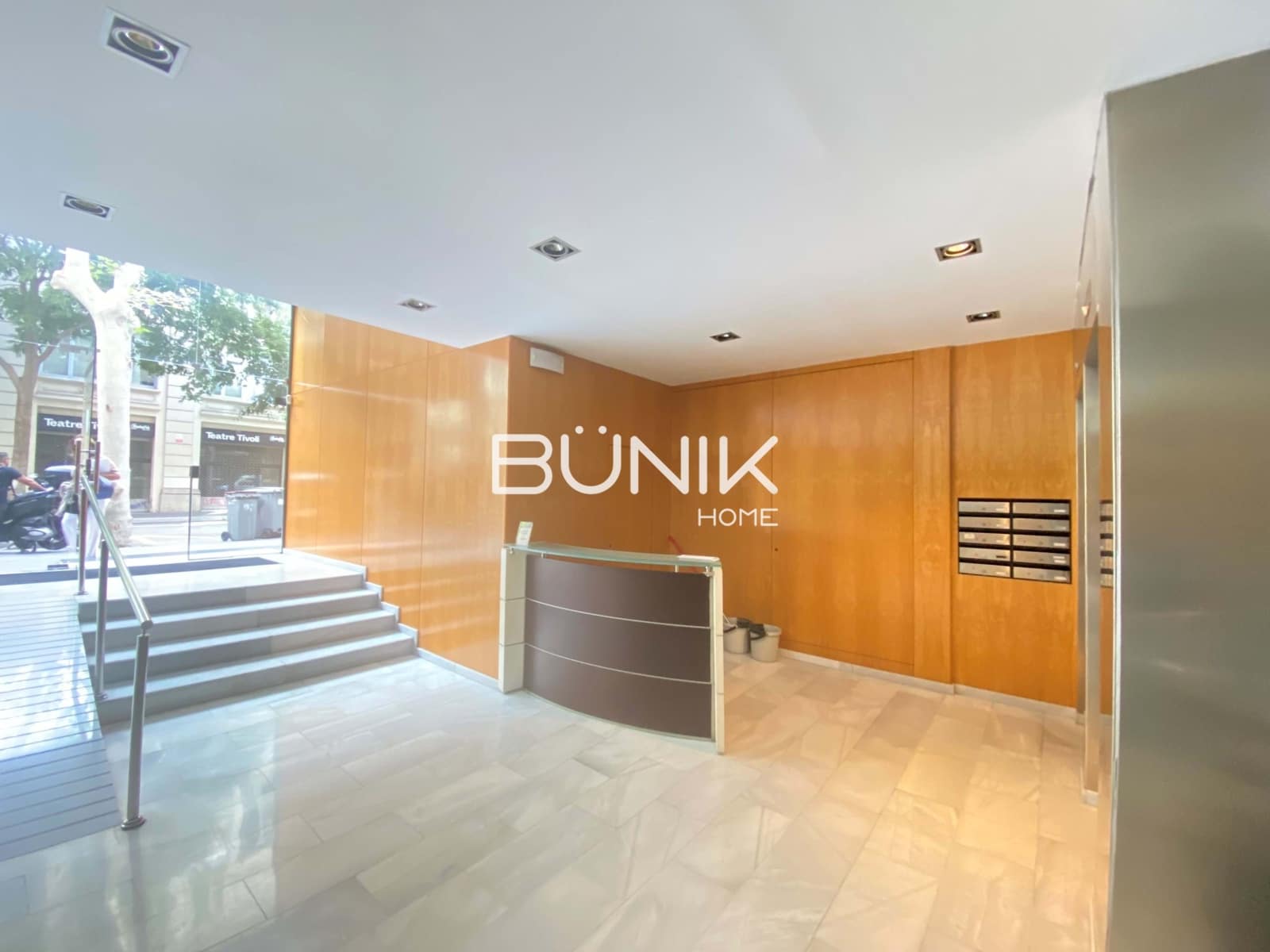 Toimisto vuokrattavana paikassa Barcelona kaupunki - 3 174 € (Ref: 9875413)