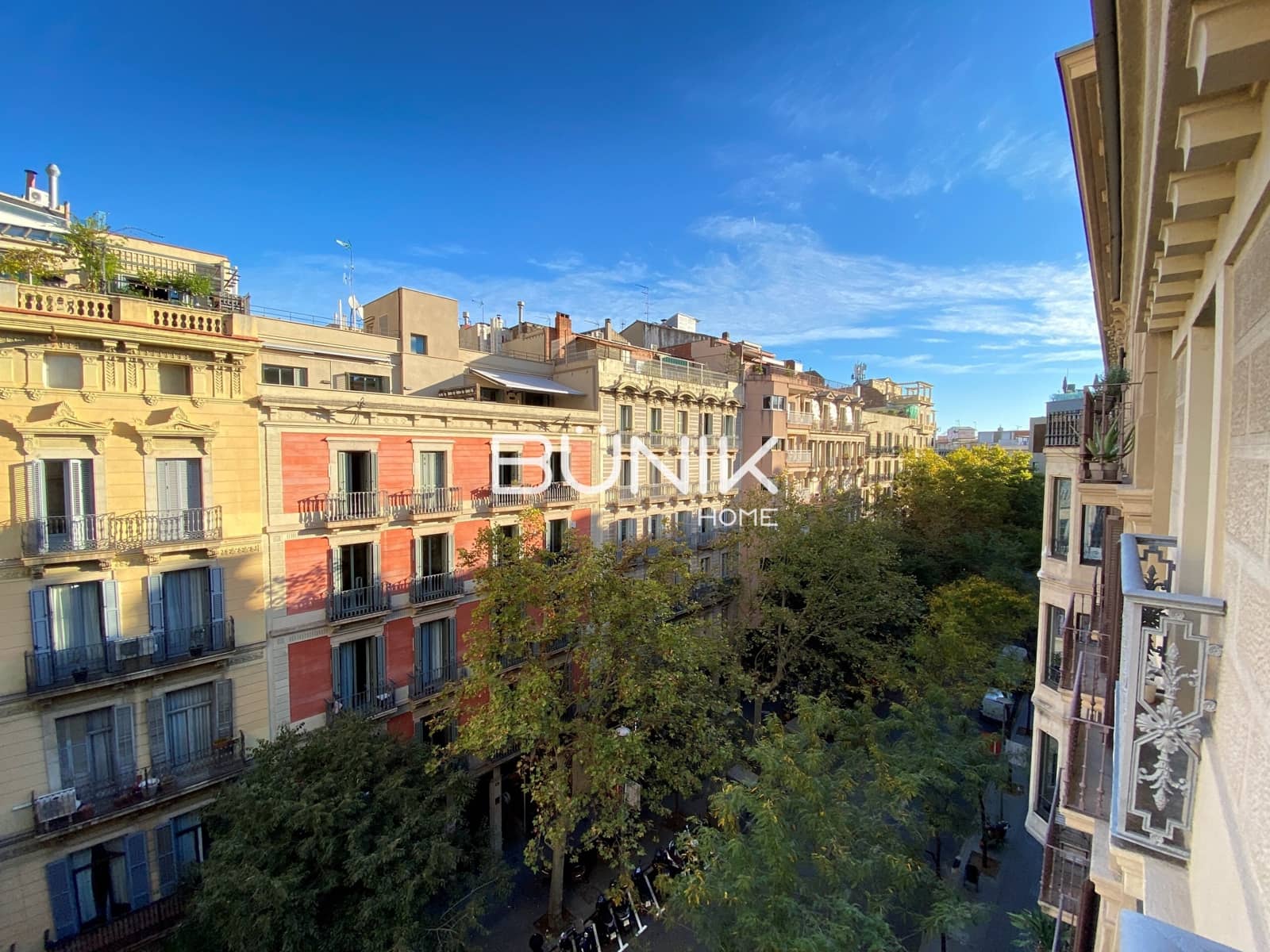 3 makuuhuone Toimisto vuokrattavana paikassa Barcelona kaupunki mukana 
autotalli - 1 750 € (Ref: 9875414)