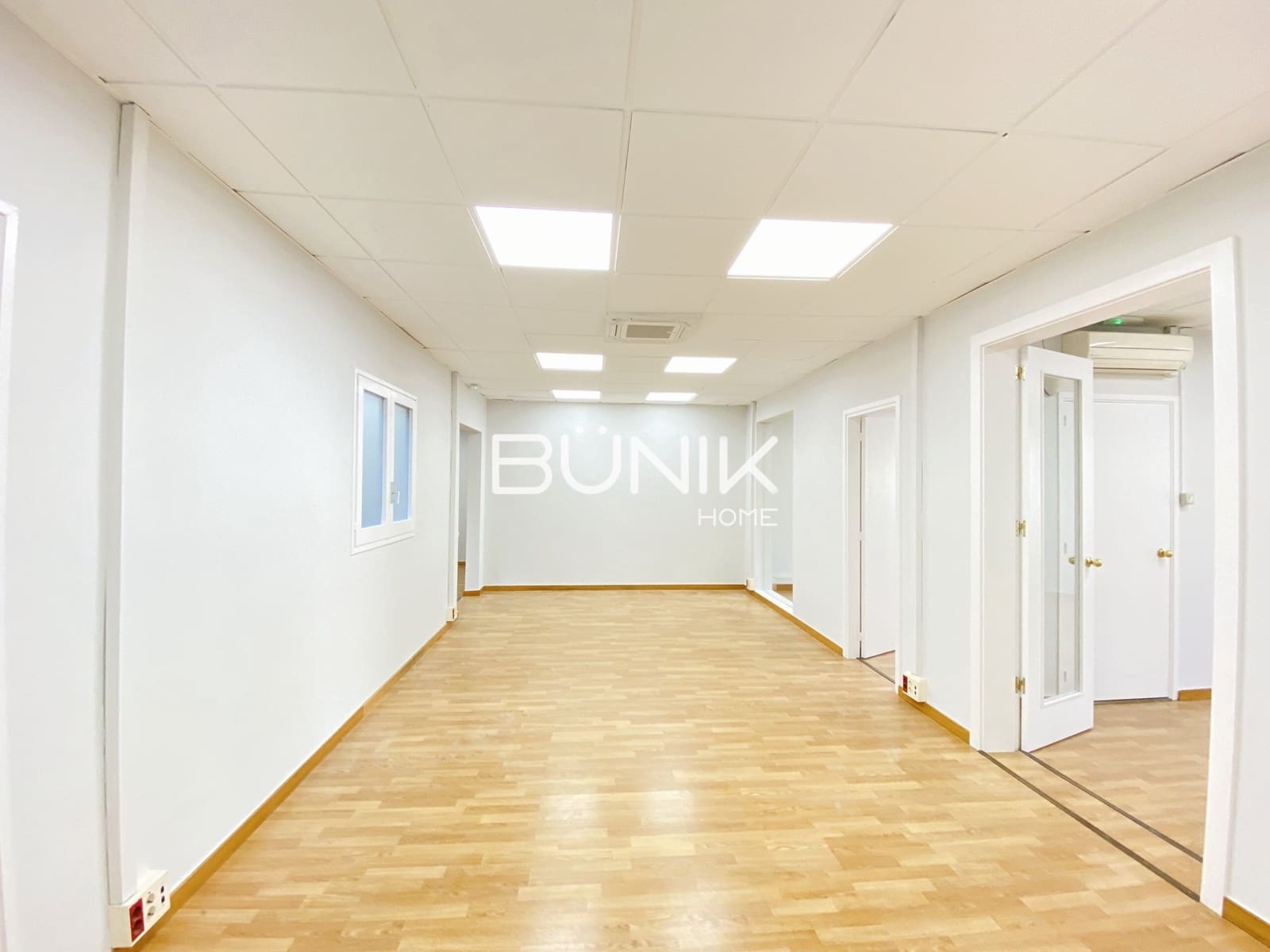 3 makuuhuone Toimisto vuokrattavana paikassa Barcelona kaupunki mukana 
autotalli - 1 750 € (Ref: 9875414)