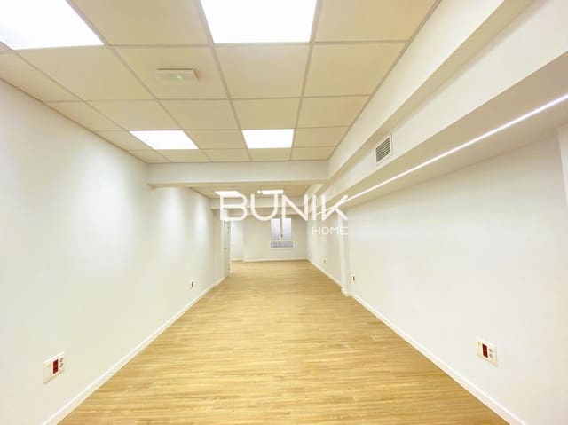 Kaupallinen vuokrattavana paikassa La Nova Esquerra de L'Eixample, Barcelona kaupunki - 2 500 € (Ref: 9875415)