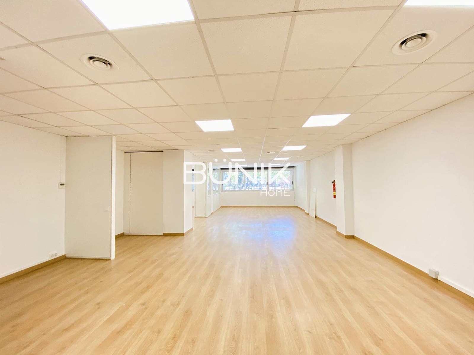 2 makuuhuone Toimisto vuokrattavana paikassa Barcelona kaupunki - 975 € (Ref: 9875416)
