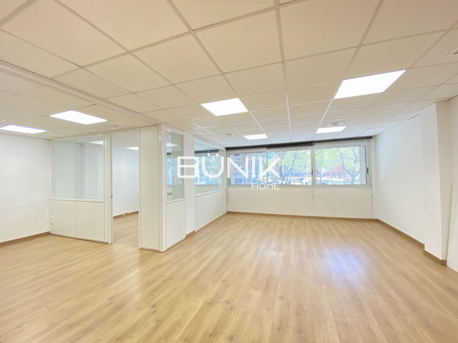 2 makuuhuone Toimisto vuokrattavana paikassa Barcelona kaupunki - 975 € (Ref: 9875416)