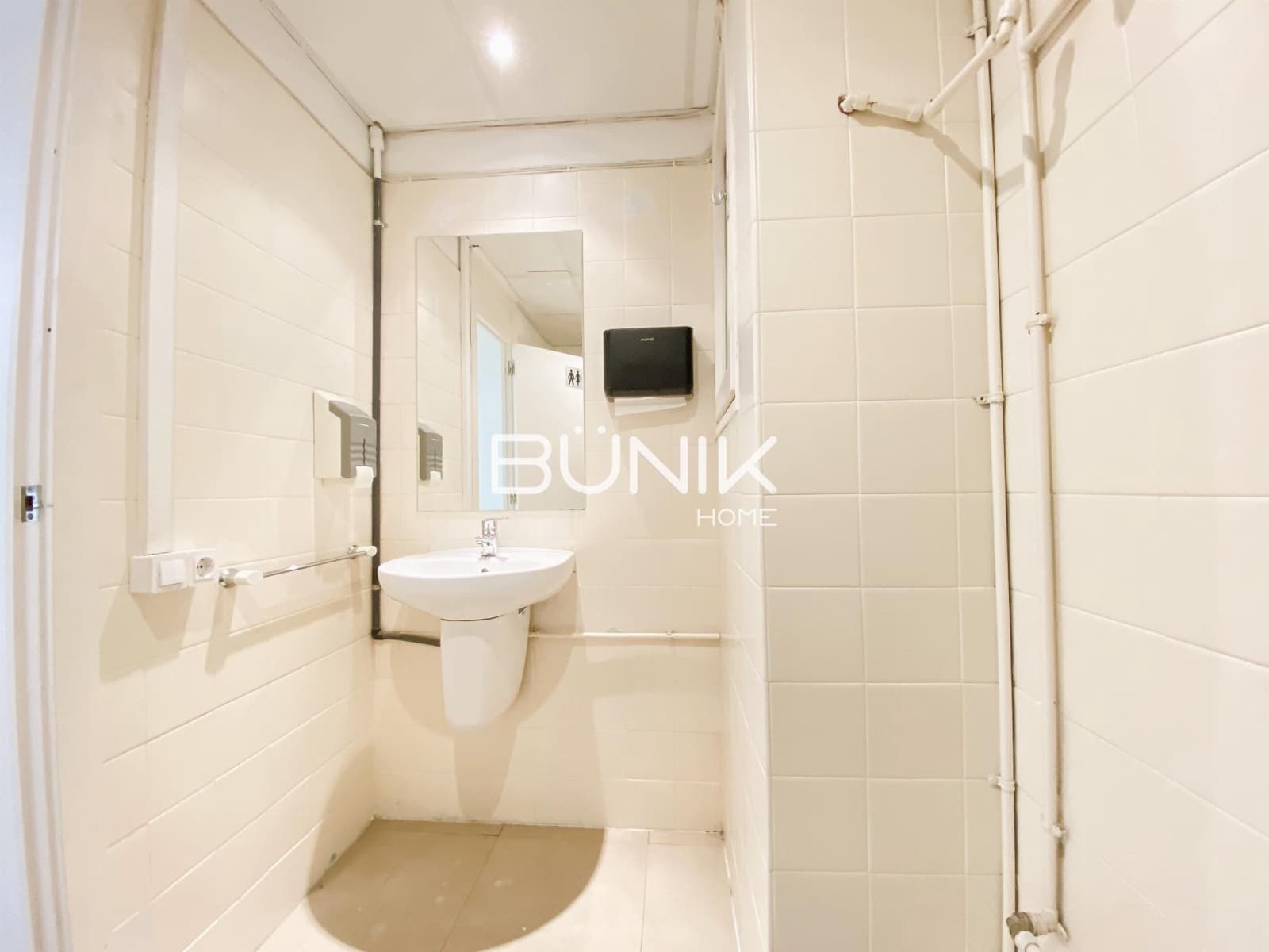 2 makuuhuone Toimisto vuokrattavana paikassa Barcelona kaupunki - 975 € (Ref: 9875416)
