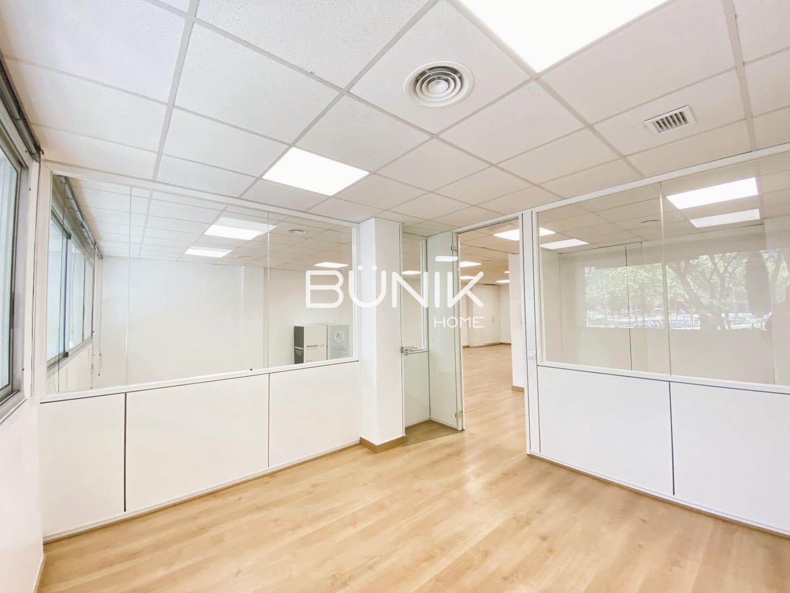 2 makuuhuone Toimisto vuokrattavana paikassa Barcelona kaupunki - 975 € (Ref: 9875416)