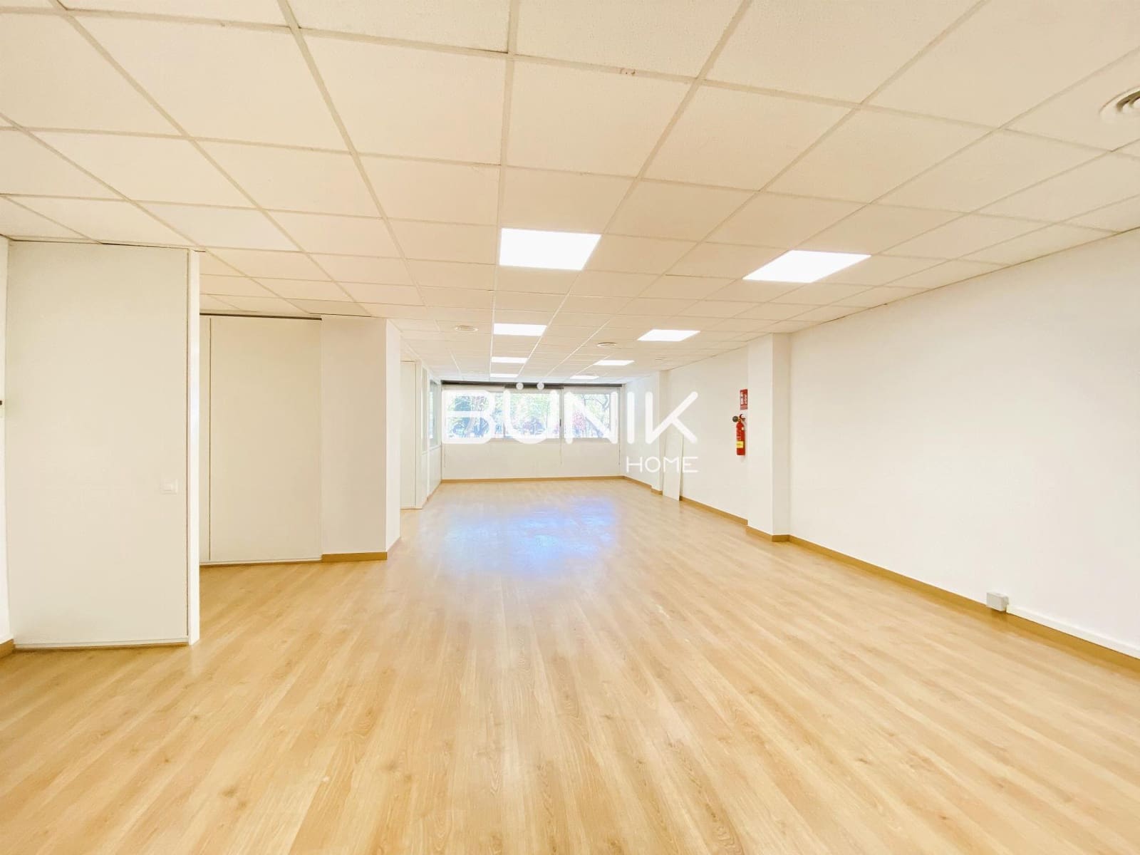 2 makuuhuone Toimisto vuokrattavana paikassa Barcelona kaupunki - 975 € (Ref: 9875416)