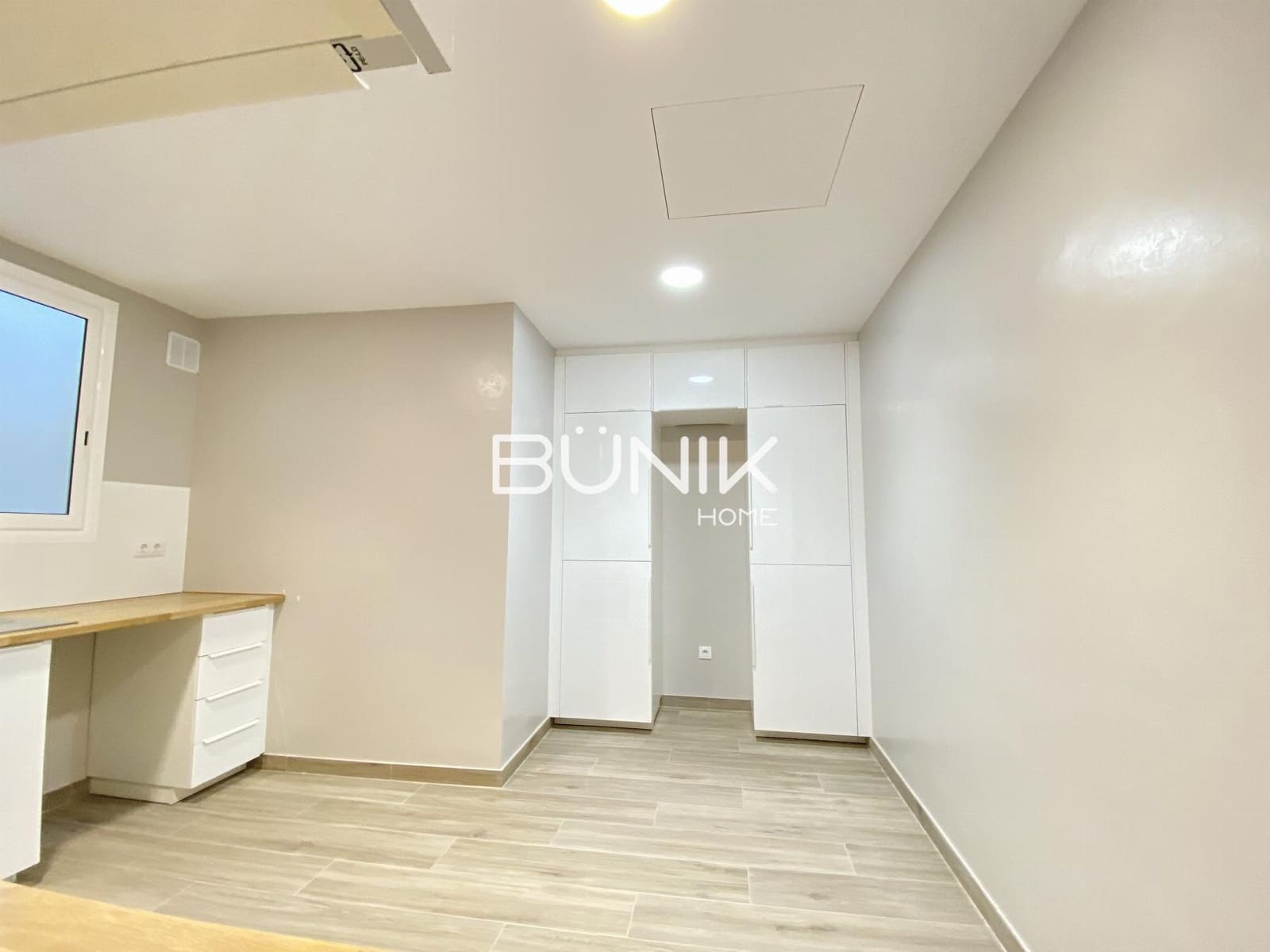 4 slaapkamer Appartement te huur in Barcelona stad - € 2.950 (Ref: 9875417)