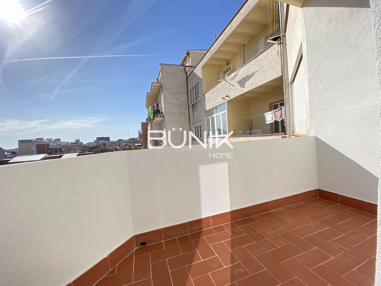 4 slaapkamer Appartement te huur in Barcelona stad - € 2.950 (Ref: 9875417)