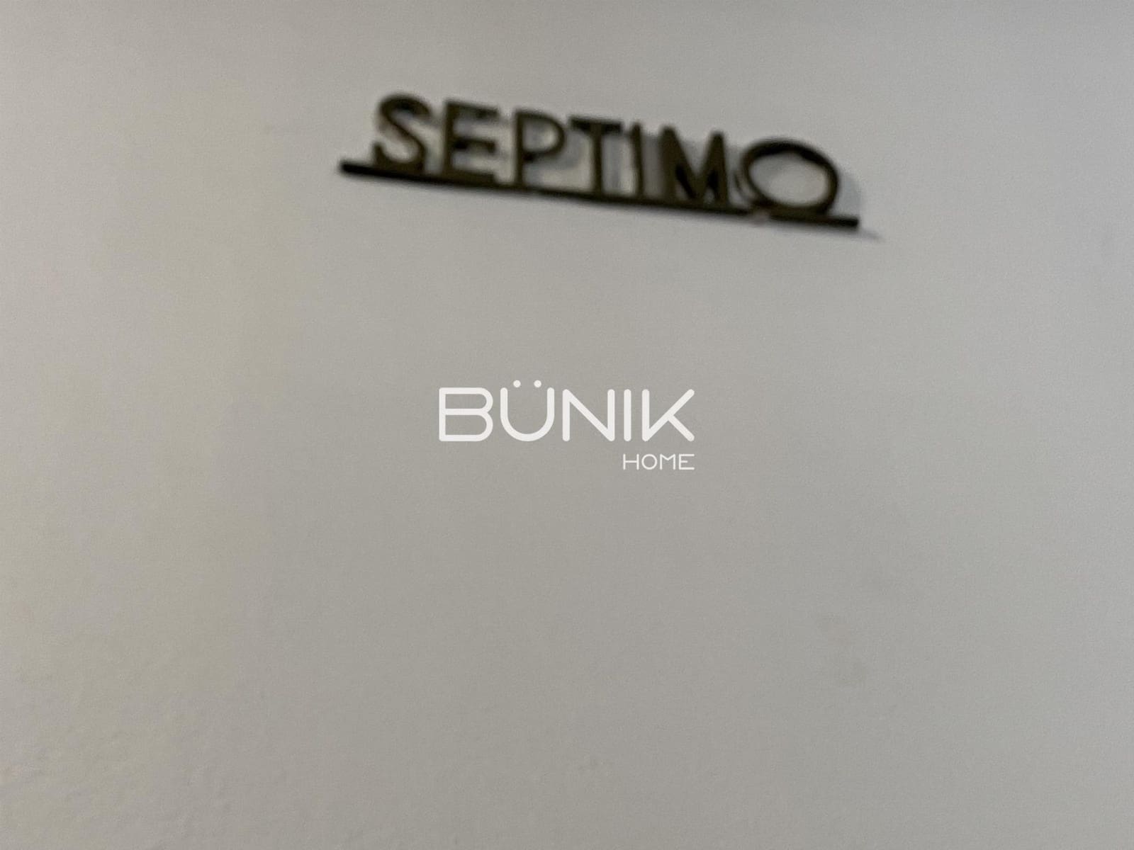 4 slaapkamer Appartement te huur in Barcelona stad - € 2.950 (Ref: 9875417)