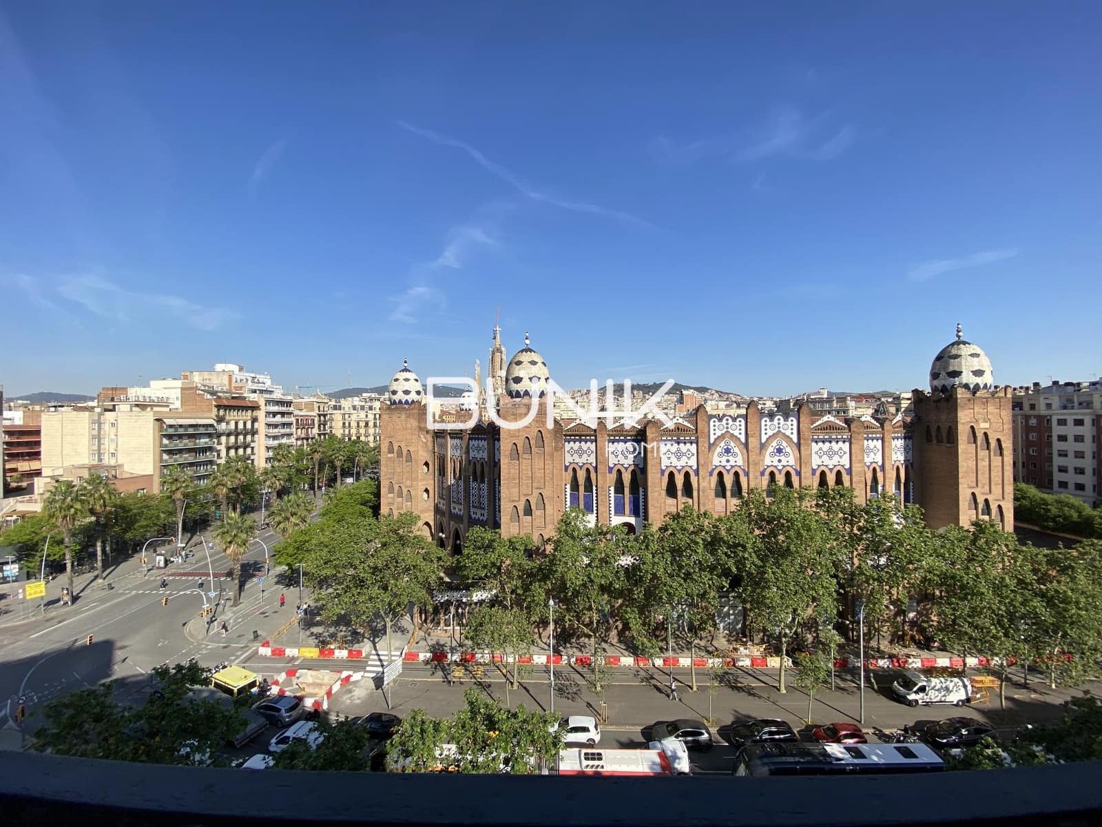 4 slaapkamer Appartement te huur in Barcelona stad - € 2.950 (Ref: 9875417)