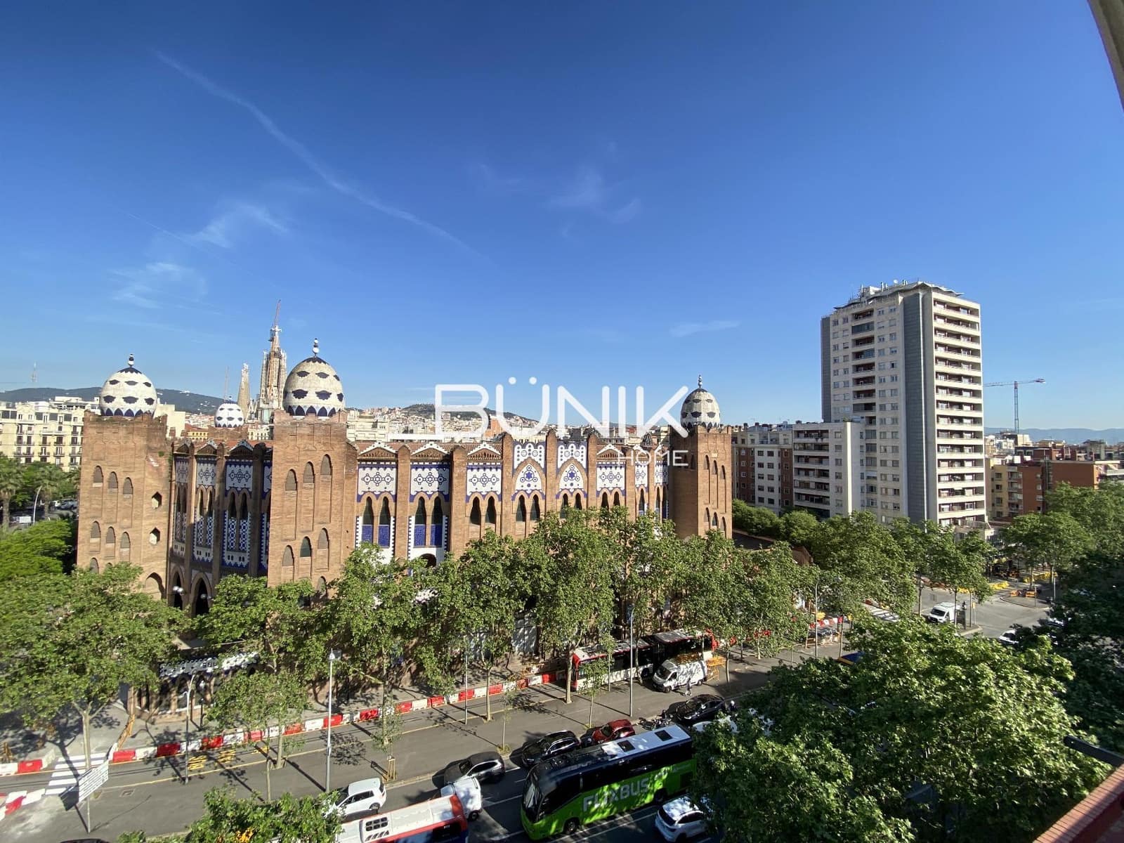 4 slaapkamer Appartement te huur in Barcelona stad - € 2.950 (Ref: 9875417)
