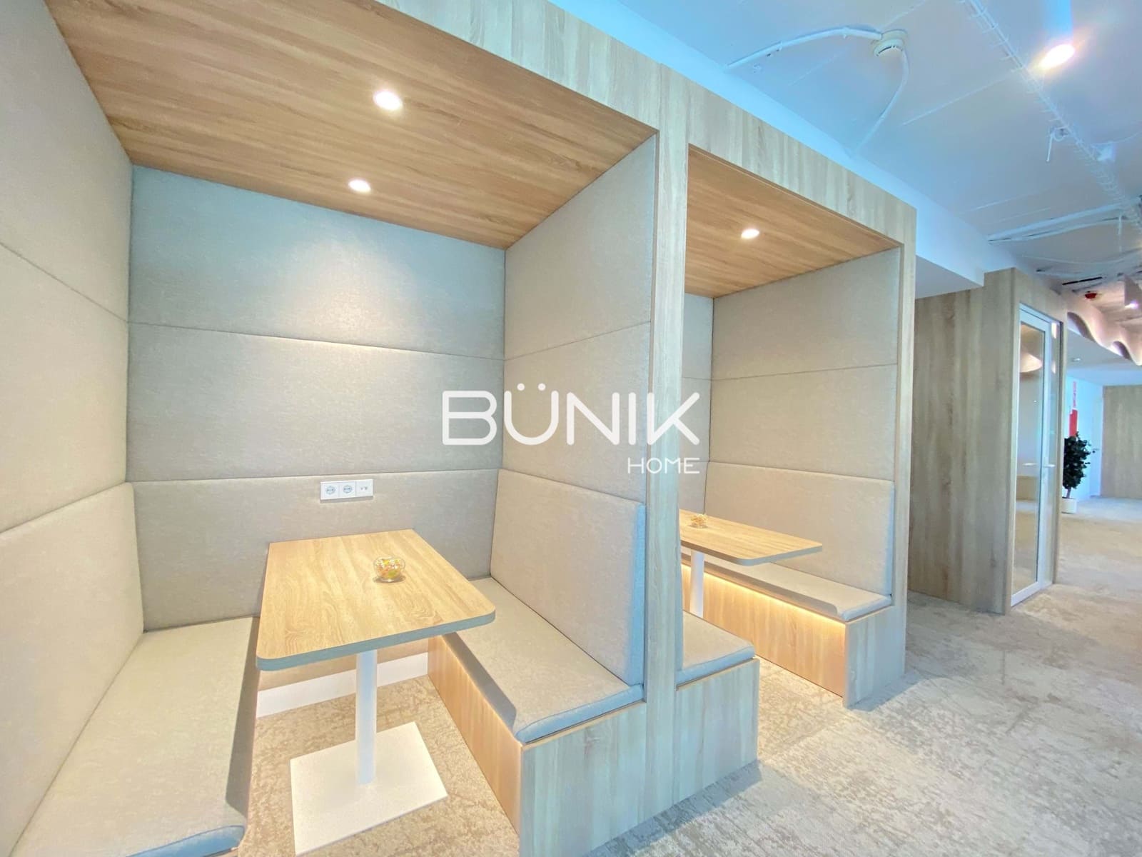 3 slaapkamer Kantoor te huur in Barcelona stad met garage - € 2.000 (Ref: 9875419)