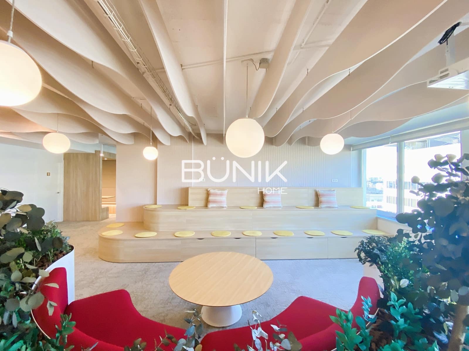 3 slaapkamer Kantoor te huur in Barcelona stad met garage - € 2.000 (Ref: 9875419)